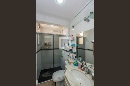 Apartamento para alugar com 95m², 2 quartos e 1 vaga Apartamento para alugar com 95m², 2 quartos e 1 vagaBanheiro da Suíte