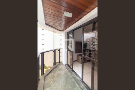 Apartamento para alugar com 92m², 1 quarto e 1 vagaVaranda