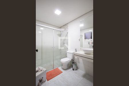Casa à venda com 180m², 3 quartos e 2 vagas Casa à venda com 180m², 3 quartos e 2 vagasBanheiro 3