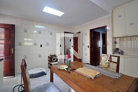 Casa para alugar com 520m², 4 quartos e sem vagaCozinha