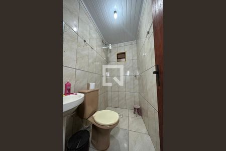 Banheiro de casa à venda com 2 quartos, 90m² em Santos Dumont, São Leopoldo