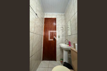 Banheiro de casa à venda com 2 quartos, 90m² em Santos Dumont, São Leopoldo