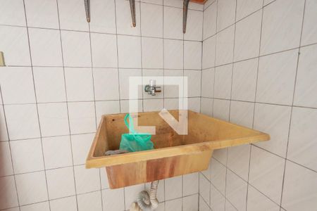 Casa à venda com 80m², 2 quartos e sem vagaÁrea de Serviço