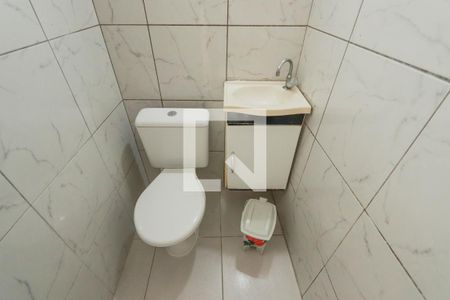 Casa à venda com 80m², 2 quartos e sem vagaLavabo