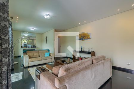 Sala de casa de condomínio à venda com 5 quartos, 530m² em Jardim Mirna, Taboão da Serra