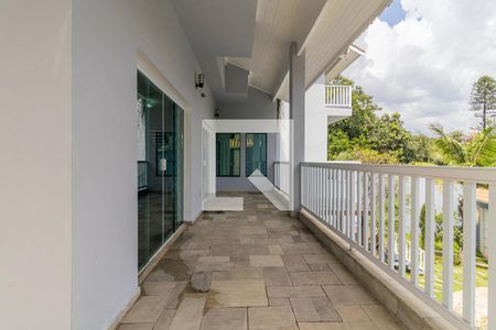 Varanda da Sala de casa de condomínio à venda com 5 quartos, 530m² em Jardim Mirna, Taboão da Serra