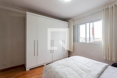 Suíte de casa à venda com 4 quartos, 180m² em Vila Moraes, São Paulo