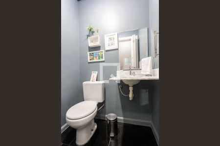 Casa à venda com 180m², 4 quartos e 3 vagasLavabo