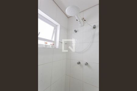 Casa à venda com 180m², 4 quartos e 3 vagasBanheiro da Suíte