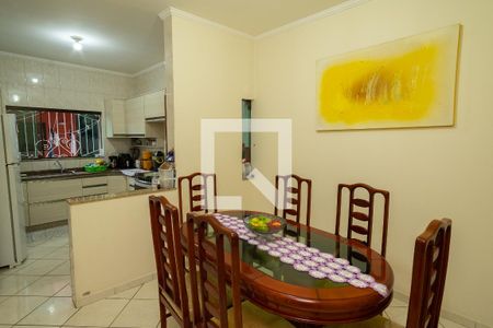 Casa à venda com 199m², 3 quartos e 2 vagasSala de Jantar