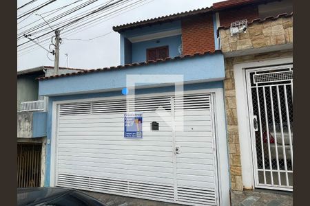 Casa à venda com 199m², 3 quartos e 2 vagasFachada