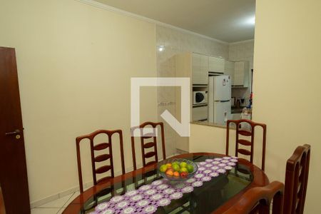 Casa à venda com 199m², 3 quartos e 2 vagasSala de Jantar