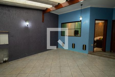 Casa à venda com 199m², 3 quartos e 2 vagasGaragem