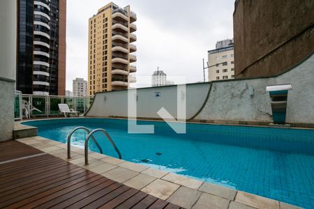 Apartamento à venda com 200m², 4 quartos e 2 vagasÁrea comum - Piscina