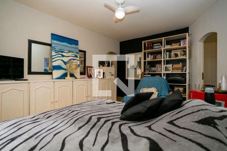 Apartamento à venda com 200m², 4 quartos e 2 vagasSuíte 1