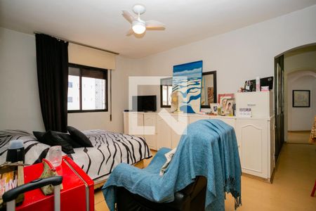 Apartamento à venda com 200m², 4 quartos e 2 vagasSuíte 1