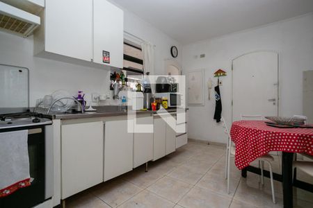 Apartamento à venda com 200m², 4 quartos e 2 vagasCozinha
