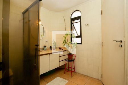 Apartamento à venda com 200m², 4 quartos e 2 vagasBanheiro da Suíte 1