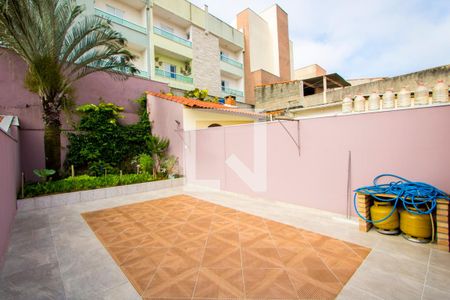 Casa à venda com 320m², 3 quartos e 5 vagasQuintal