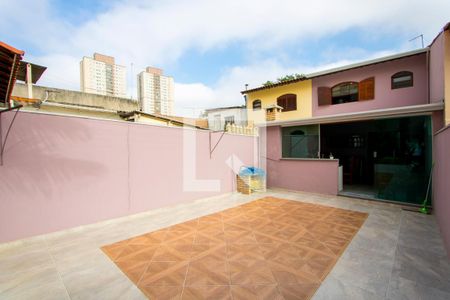 Casa à venda com 320m², 3 quartos e 5 vagasQuintal