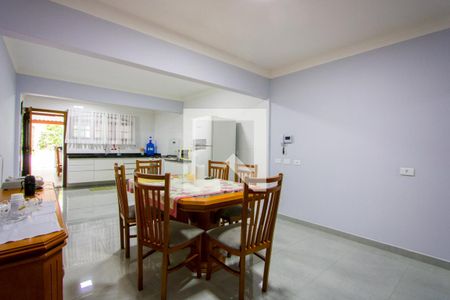 Casa à venda com 320m², 3 quartos e 5 vagasCozinha