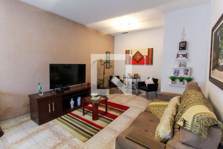 Sala de casa para alugar com 4 quartos, 200m² em Vila Prudente, São Paulo