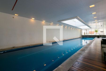 Apartamento para alugar com 96m², 2 quartos e 2 vagas Apartamento para alugar com 96m², 2 quartos e 2 vagasÁrea comum - Piscina climatizada