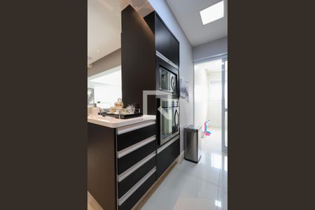 Apartamento para alugar com 96m², 2 quartos e 2 vagas Apartamento para alugar com 96m², 2 quartos e 2 vagasCozinha