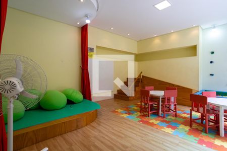 Apartamento para alugar com 96m², 2 quartos e 2 vagas Apartamento para alugar com 96m², 2 quartos e 2 vagasÁrea comum - Brinquedoteca