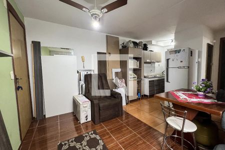 Sala de apartamento à venda com 2 quartos, 51m² em Olaria, Canoas