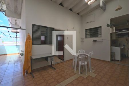 Casa à venda com 578m², 7 quartos e 8 vagasQuintal interno