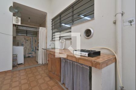 Casa à venda com 578m², 7 quartos e 8 vagasQuintal interno