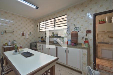 Casa à venda com 578m², 7 quartos e 8 vagasCozinha