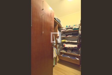 Casa à venda com 578m², 7 quartos e 8 vagasCloset da suíte 1