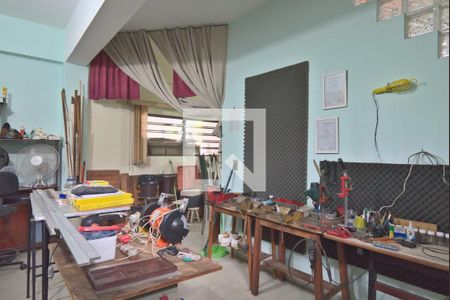 Casa à venda com 578m², 7 quartos e 8 vagasSala 3 (piso inferior)