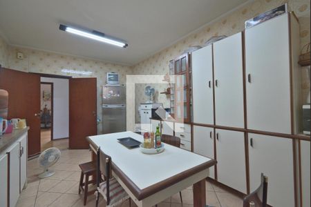 Casa à venda com 578m², 7 quartos e 8 vagasCozinha