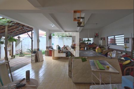 Casa à venda com 578m², 7 quartos e 8 vagasVaranda do Salão/Garagem