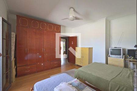 Casa à venda com 578m², 7 quartos e 8 vagasQuarto 2