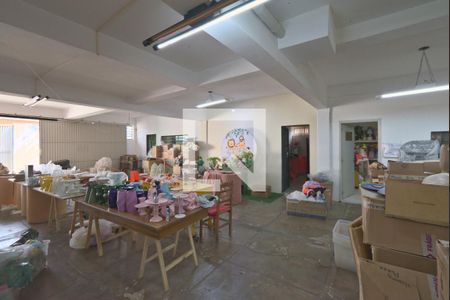 Casa à venda com 578m², 7 quartos e 8 vagasSalão/Garagem do piso inferior