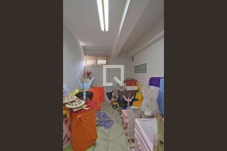 Casa à venda com 578m², 7 quartos e 8 vagasQuarto 2  do Salão/Garagem