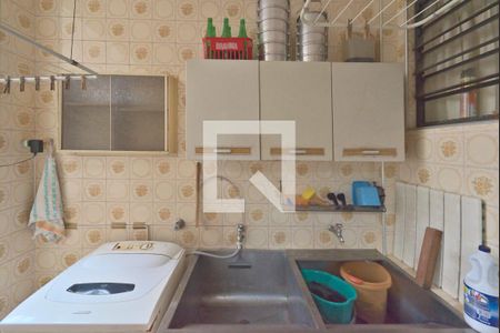 Casa à venda com 578m², 7 quartos e 8 vagasÁrea de Serviço (piso superior)