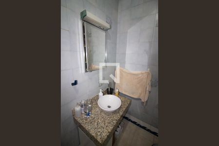 Casa à venda com 100m², 3 quartos e sem vagaBanheiro 2