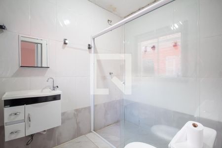 Casa à venda com 250m², 2 quartos e 4 vagasBanheiro de Serviço