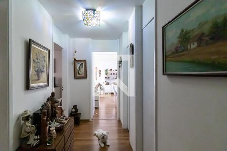 Apartamento à venda com 112m², 3 quartos e 1 vagaCorredor para quartos