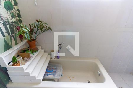 Apartamento à venda com 51m², 1 quarto e sem vagaBanheiro