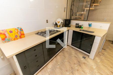 Casa à venda com 192m², 3 quartos e 2 vagasCozinha Cozinha 