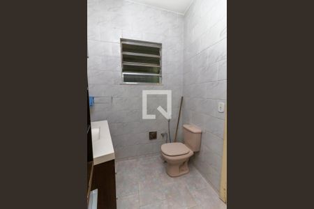 Casa à venda com 192m², 3 quartos e 2 vagasBanheiro 2