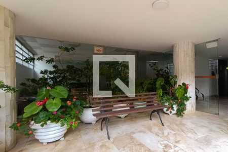 Apartamento à venda com 105m², 3 quartos e 1 vaga Apartamento à venda com 105m², 3 quartos e 1 vagaÁrea comum