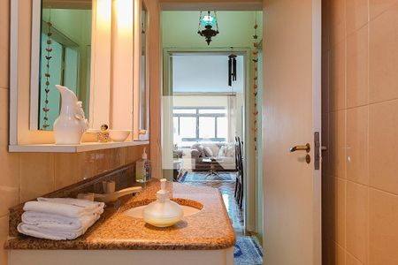 Apartamento à venda com 105m², 3 quartos e 1 vaga Apartamento à venda com 105m², 3 quartos e 1 vagaBanheiro 2