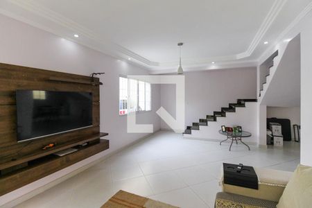 Sala de casa para alugar com 3 quartos, 170m² em Água Rasa, São Paulo
